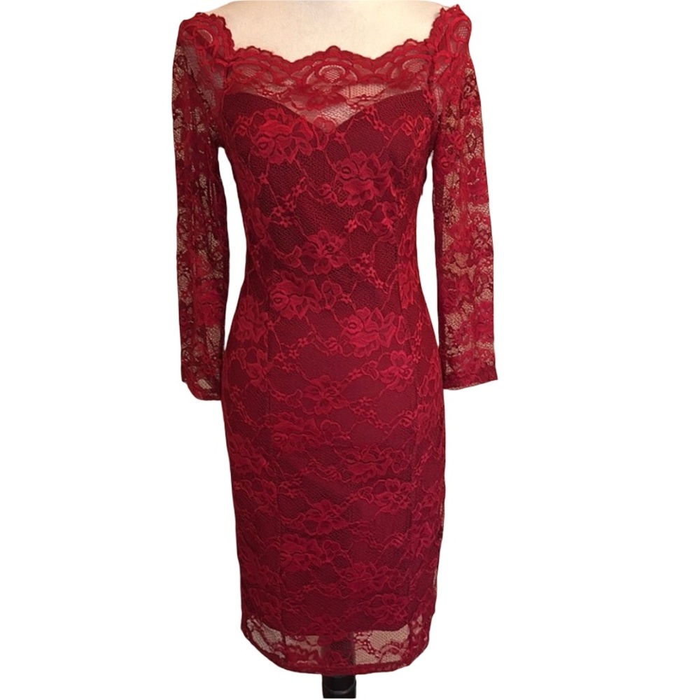 Gorgeous red lace dress